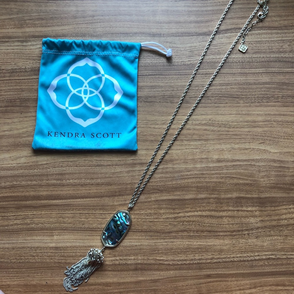 Kendra Scott Necklace
